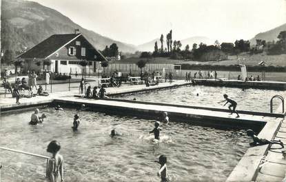 CPSM FRANCE 38 " Allevard les Bains, La piscine"