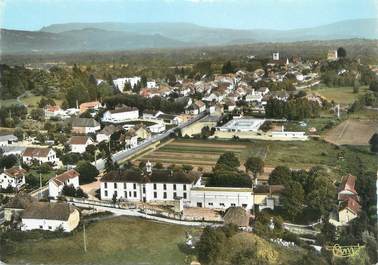 CPSM FRANCE 38 " Morestel, Vue générale aérienne"