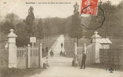 CPA FRANCE 92 "Garches, la Porte du Parc de Saint Cloud"
