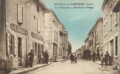 CPA FRANCE 38 " Roche de Condrieu, Rue nationale "