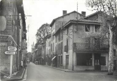 CPSM FRANCE 38 "Beaurepaire, Rue de la République"