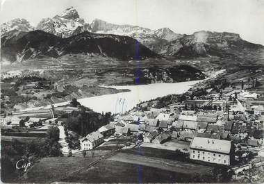 CPSM FRANCE 38 "Corps, Vue générale et le Lac du Sautet"