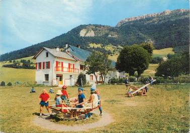 CPSM FRANCE 38 "Lans en Vercors, Maison de Vacances pour Enfants les Prés Verts"