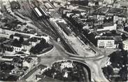 42 Loire CPSM FRANCE 42 " Roanne, La gare et la gare routière"