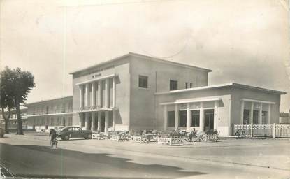 CPSM FRANCE 42 " Roanne, La gare routière"