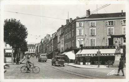 CPA FRANCE 42 " Roanne, Rue Jean Jaurès"