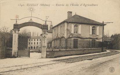 / CPA FRANCE 69 "Ecully, entrée de l'école d'agriculture"