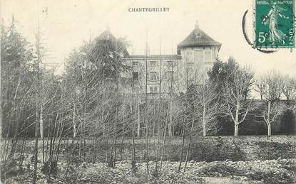 CPA FRANCE 42 "Chantegrillet, Le château"