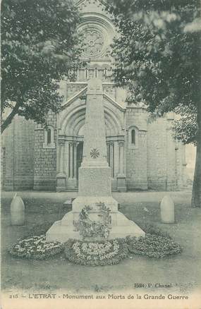 CPA FRANCE 42 "L'Etrat, Le monument aux morts"