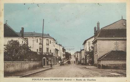 CPA FRANCE 42 "Pouilly sous Charlieu, Route de Charlieu"