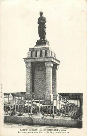 CPA FRANCE 42 " St Didier sur Rochefort, Le monument aux morts"