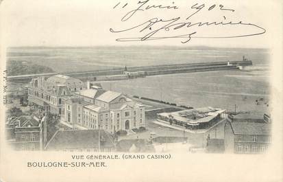 CPA FRANCE 62 " Boulogne sur Mer, Vue générale et le Grand Casino"