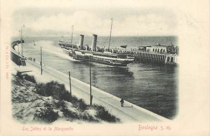 CPA FRANCE 62 " Boulogne sur Mer, Les Jetées et la Marguerite"