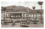 83 Var CPA FRANCE 83 "Groupe scolaire des Arcs, jardin et jeux de récréation des petits"