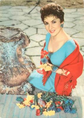 CPSM ARTISTE " Gina Lollobrigida"