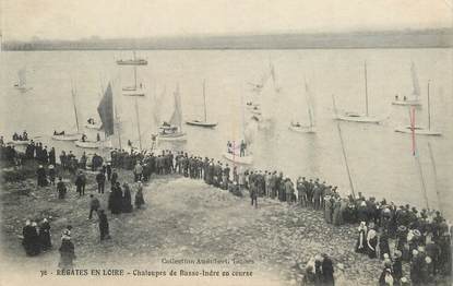 CPA FRANCE 44 " régates en Loire, Chaloupes de basse Indre en course"