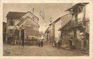 38 Isere CPA FRANCE 38 "Vertrieu, Une rue du village"