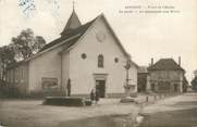 38 Isere CPA FRANCE 38 "Apprieu, Place de l'église, la poste et le monument aux morts"