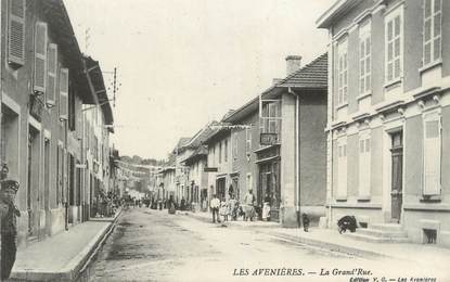 CPA FRANCE 38 " Les Avenières, La grande rue"
