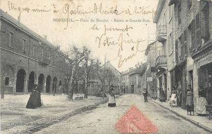 CPA FRANCE 38 " Morestel, Place du Marché, Mairie et Grande Rue"