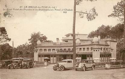 CPA FRANCE 44 "La Baule, Rond point des Dryades"