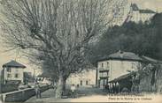 73 Savoie / CPA FRANCE 73 "La Rochette, place de la mairie et le château"