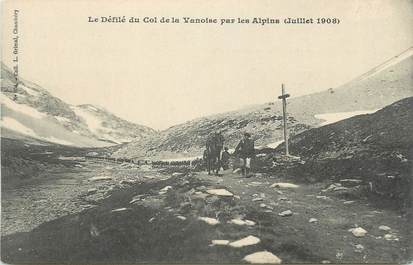 CPA FRANCE 73 " Le défilé du Col de la Vanoise par les Alpins" / CHASSEURS ALPINS / ALPINISME