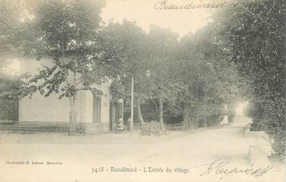 CPA FRANCE 13 " Beaudinard, L'entrée du village"