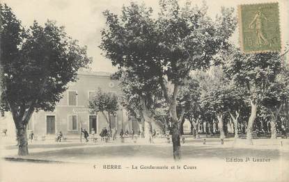 CPA FRANCE 13 " Berre, La Gendarmerie et le Cours"