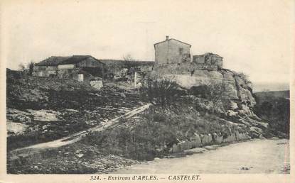 CPA FRANCE 13 "Environs d'Arles, Castelet"