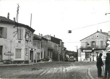 CPSM FRANCE 13 " Roquefort la Bédoule, Le carrefour"