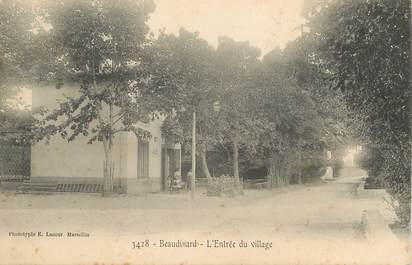 / CPA FRANCE FRANCE 13 "Beaudinard, l'entrée du village"