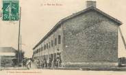 13 Bouch Du Rhone CPA FRANCE 13 " Salin de Giraud, Rue des Ecoles"