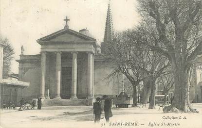 CPA FRANCE 13 " St Rémy de Provence, Eglise St Martin"