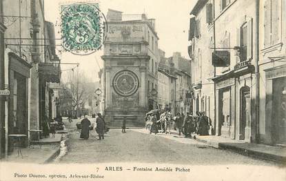 / CPA FRANCE 13 "Arles, Fontaine Amédée Pichot"
