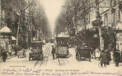 / CPA FRANCE 06 "Nice, avenue de la gare" / TRAMWAY 