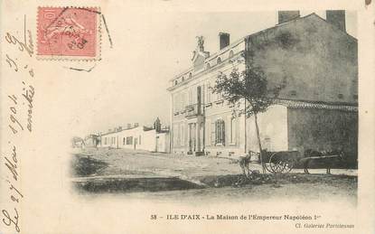 / CPA FRANCE 17 "Ile d'Aix, la maison de l'empereur Napoléon 1er"