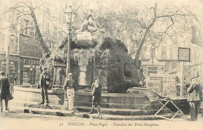 CPA FRANCE 83 " Toulon, Place Puget, Fontaine des Trois Dauphins"