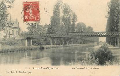 CPA FRANCE 89 "Laroche Migennes, La passerelle sur le canal"