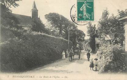 CPA FRANCE 14 " Hennequeville, La Route de l'Eglise"