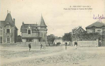 CPA FRANCE 44 " Pornichet, Place de l'Europe et Avenue de la Gare"