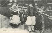 29 Finistere / CPA FRANCE 29 "Costumes de Rosporden" / FOLKLORE