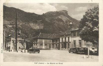 CPA FRANCE 38 " Vif, La Mairie et Uriol"