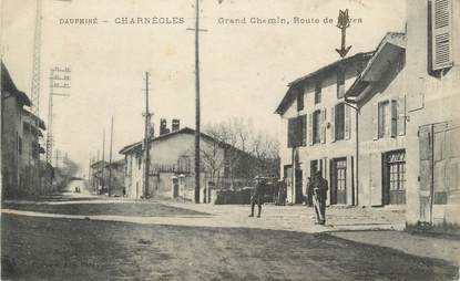 CPA FRANCE 38 " Charnècles, Le Grand Chemin Route de Rives"