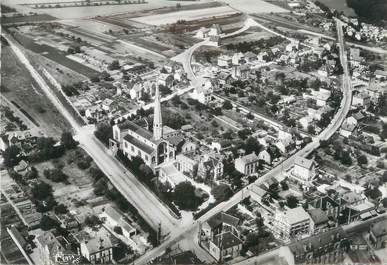 CPSM FRANCE 89 " Laroche Migennes, Vue aérienne sur le Quartier de l'église"