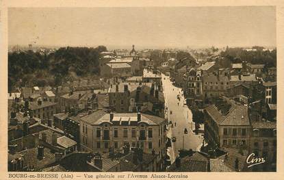 / CPA FRANCE 01 "Bourg en Bresse, vue générale sur l'avenue Alsace Lorraine"