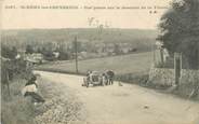 78 Yveline CPA FRANCE 78 " St Rémy les Chevreuse, Une voiture en panne dans la descente de la Trinité"