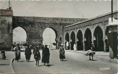 CPSM MAROC "Rabat, la Porte de Bab El Alou"