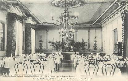 CPA FRANCE 85 " Les Sables d'Olonne, Le salon restaurant du Grand Hôtel"