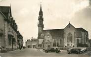 29 Finistere CPSM FRANCE 29 " Carantec, L'église et la place"